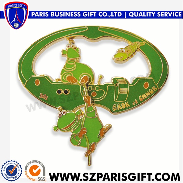Nice animal green Badge colored pin