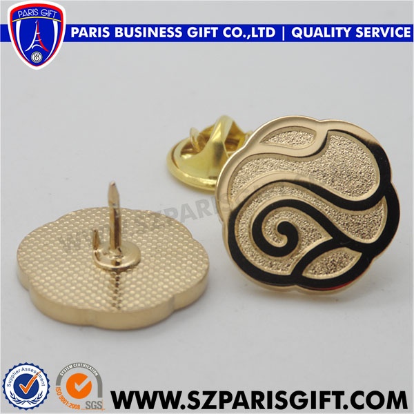 Custom high quality flower gold Lapel Pin badge factory