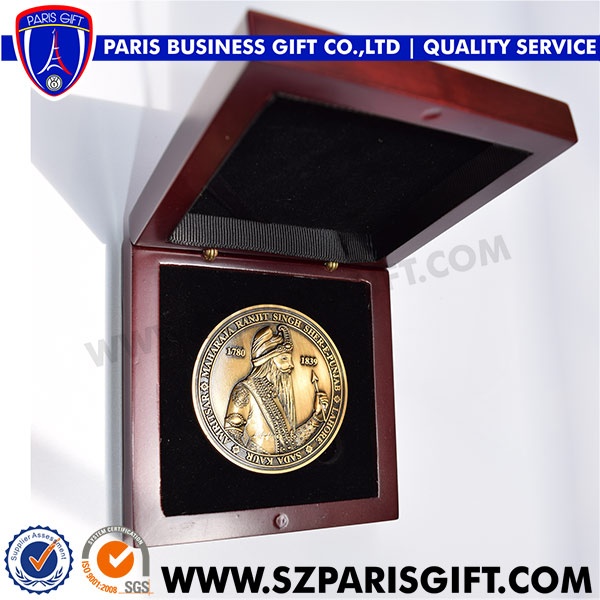 Personalized Logo Antique Gold Metal Souvenir Coin With Soft Enamel Wholesale Price