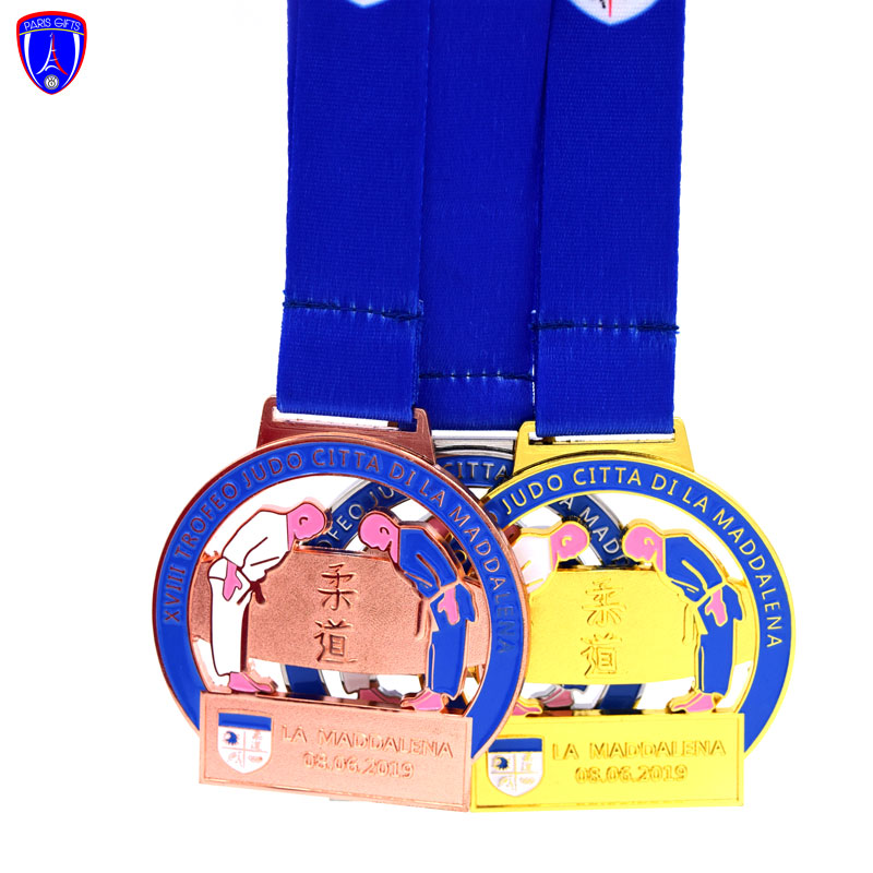 Factory price No minimum order for sale high quality custom gold silver bronze medal soft enamel color judo sports medal
