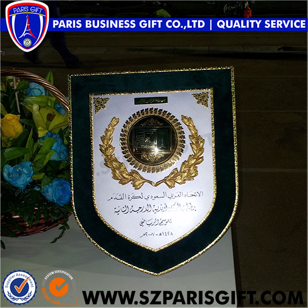 Wooden Shield Plaques Wood Award For UAE